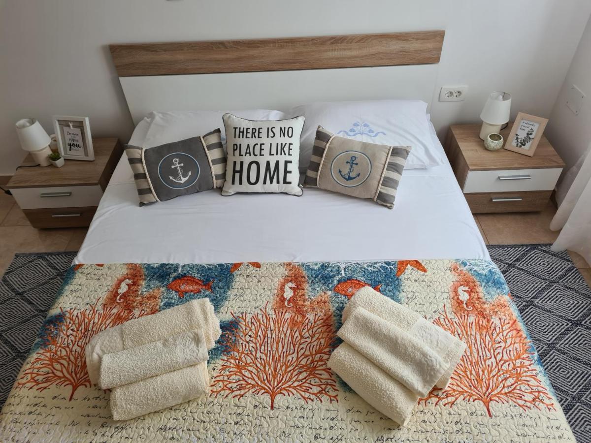 באניולה Apartman Luka מראה חיצוני תמונה